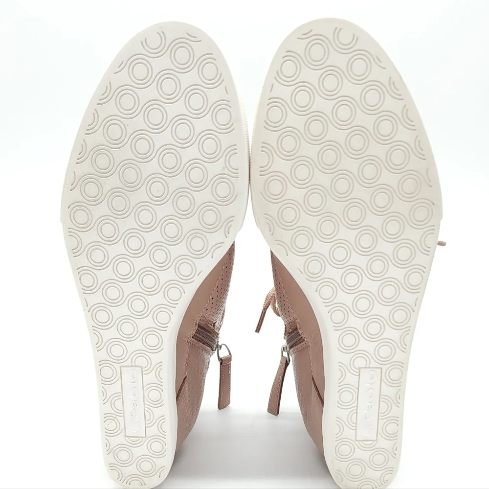 Linea Paolo FARLEY Sporty Streetwear Hidden Wedge Sneaker Nude Size 5.5